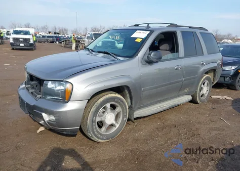2008 Chevrolet Trailblazer Lt из США, поврежденный, VIN 1GNDT13S082101185